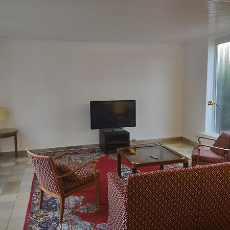 Ruhiges Haus Mit Privatem Garten Halstenbek Dış mekan fotoğraf