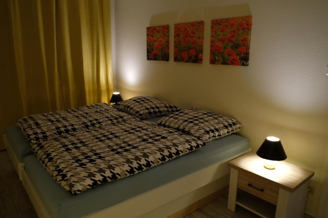 Ruhiges Haus Mit Privatem Garten Halstenbek Dış mekan fotoğraf